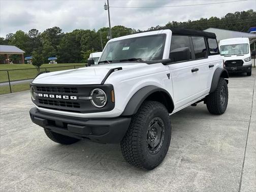 2025 Ford Bronco BASE 4 DOOR 4X4