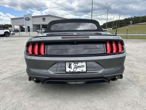 2021 Ford Mustang EcoBoost