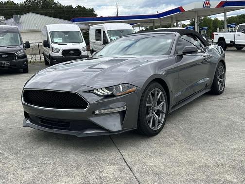2021 Ford Mustang EcoBoost