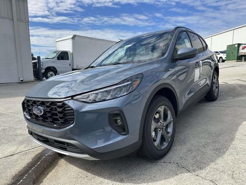 2026 Ford Escape ST-Line Select
