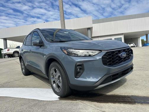 2026 Ford Escape ST-Line Select