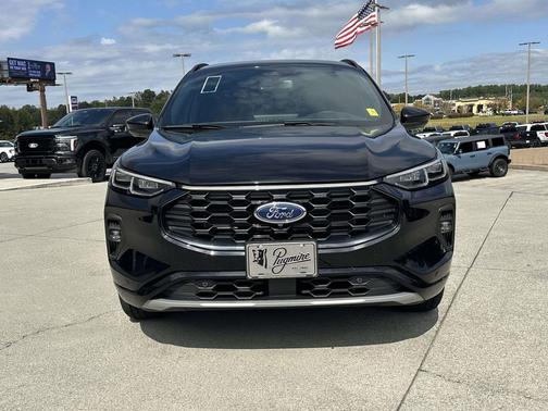 2024 Ford Escape ST-Line Elite