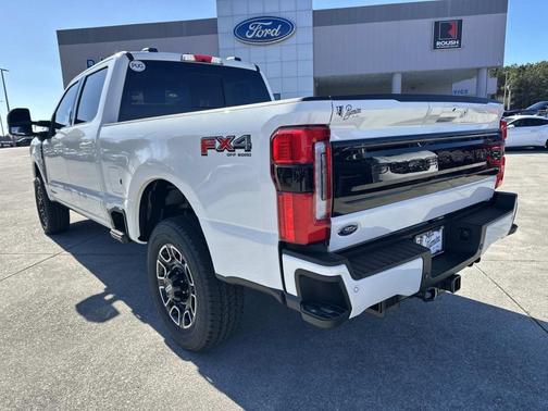 STAR WHITE 2026 Ford F-250 Platinum