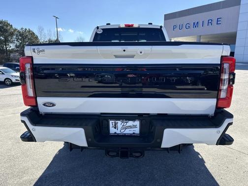 STAR WHITE 2026 Ford F-250 Platinum