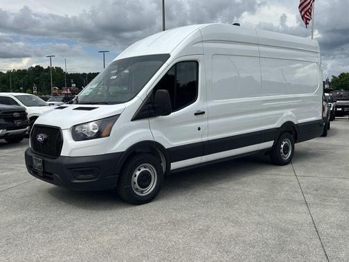 OXFORD WHITE 2026 Ford Transit-250 Base