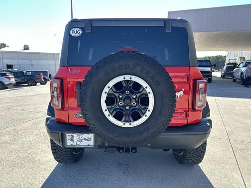 2023 Ford Bronco Badlands