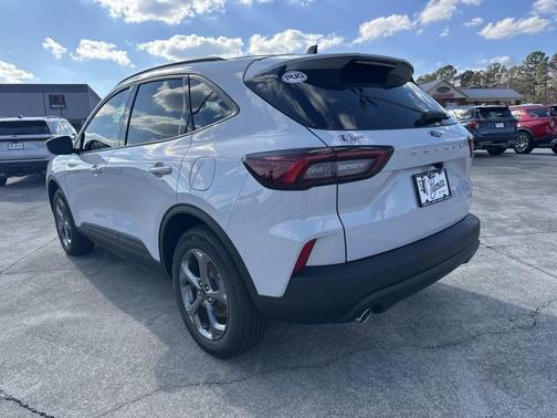 2026 Ford Escape ST-Line Select