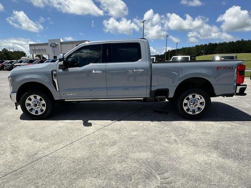 2025 Ford F-350 Lariat
