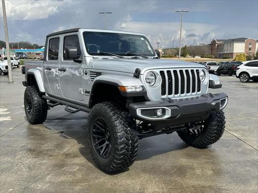 2022 Jeep Gladiator Sport S
