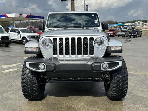 2022 Jeep Gladiator Sport S