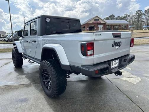 2022 Jeep Gladiator Sport S