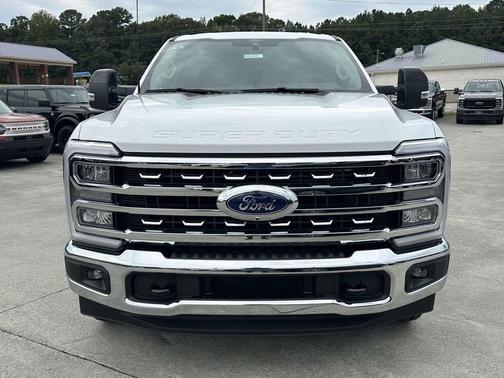 2026 Ford F-350 Lariat