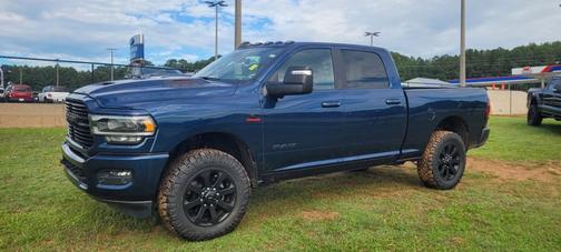 Patriot Blue Pearlcoat 2024 RAM 2500 Laramie Crew Cab 4x4 6'4' Box
