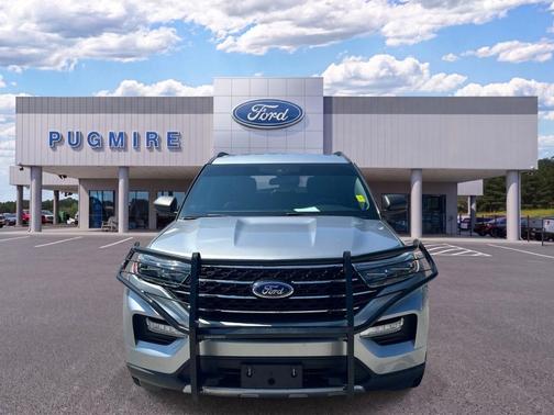 Iconic Silver Metallic 2020 Ford Explorer XLT