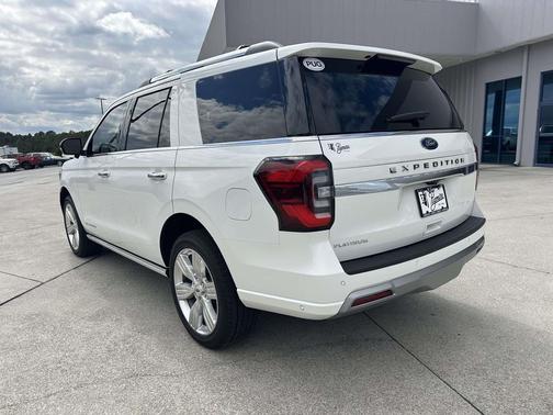 2024 Ford Expedition Platinum