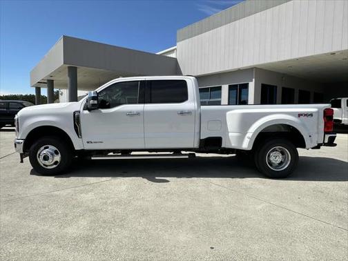 2025 Ford F-350 Lariat