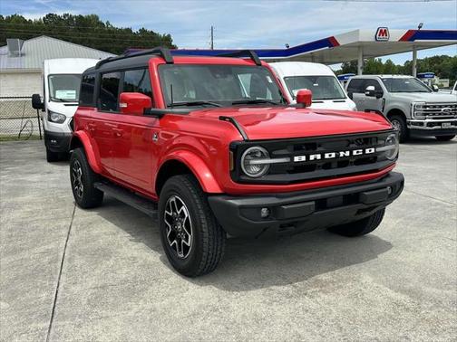 2023 Ford Bronco Outer Banks