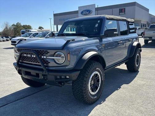 2023 Ford Bronco Badlands