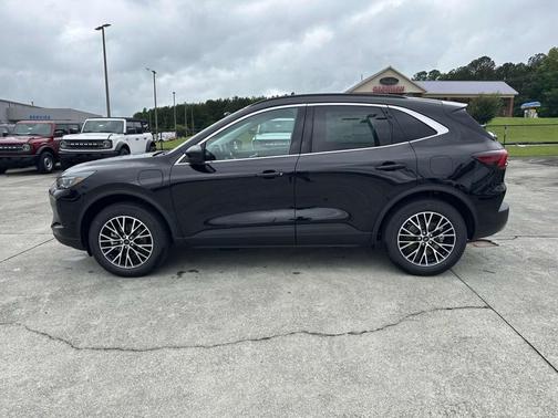 2025 Ford Escape PHEV Base