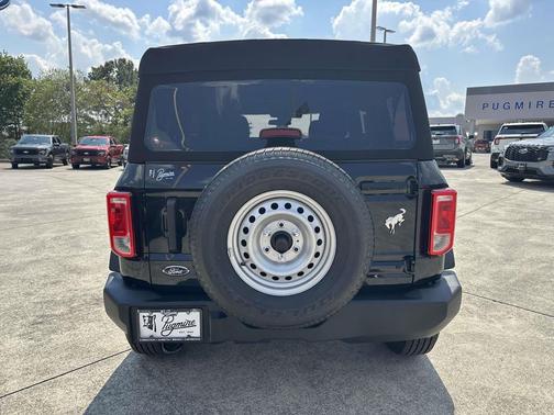2025 Ford Bronco BASE 4 DOOR 4X4