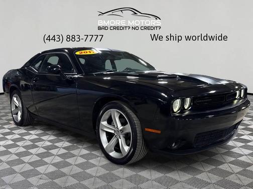 2017 Dodge Challenger SXT