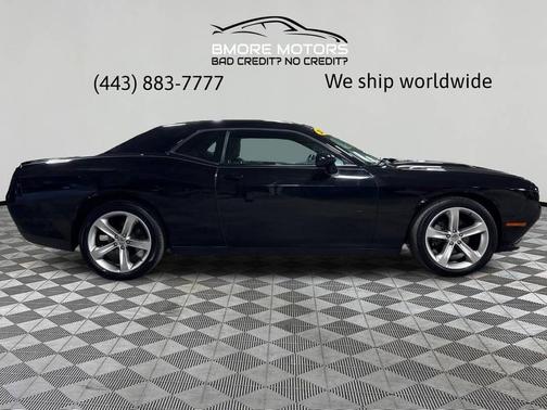 2017 Dodge Challenger SXT