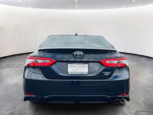 Galactic Aqua Mica 2018 Toyota Camry XLE