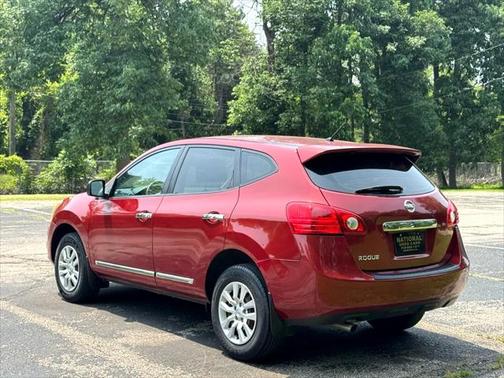 2012 Nissan Rogue S