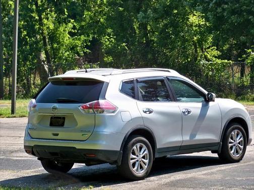 2014 Nissan Rogue SV
