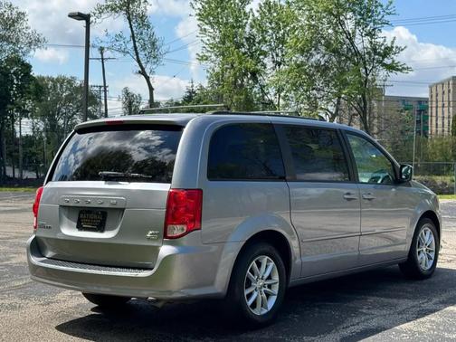 Billet Silver Metallic Clearcoat 2015 Dodge Grand Caravan SXT