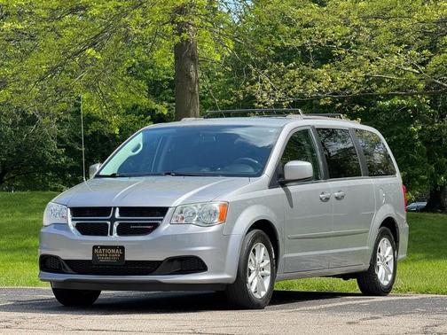 Billet Silver Metallic Clearcoat 2015 Dodge Grand Caravan SXT
