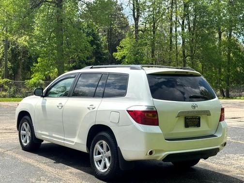 2010 Toyota Highlander Sport
