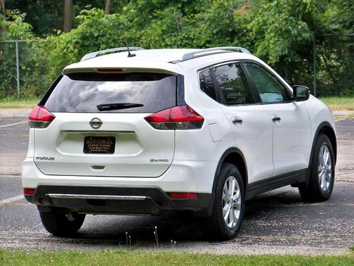 2015 Nissan Rogue SV