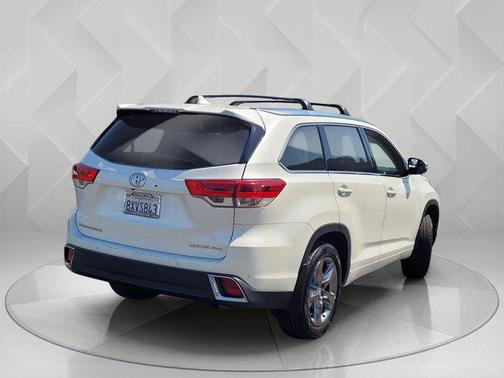 2018 Toyota Highlander Limited