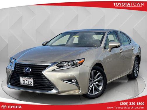 2016 Lexus ES 300h Base