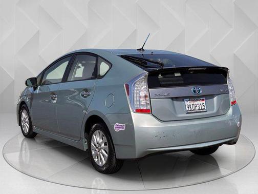 2012 Toyota Prius Plug-in Base