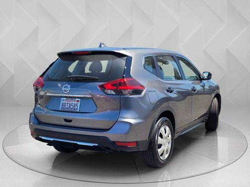 2020 Nissan Rogue S