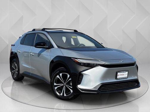 2024 Toyota bZ4X XLE