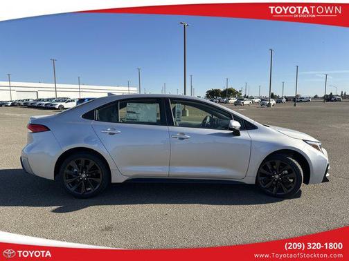 2025 Toyota Corolla Hybrid SE