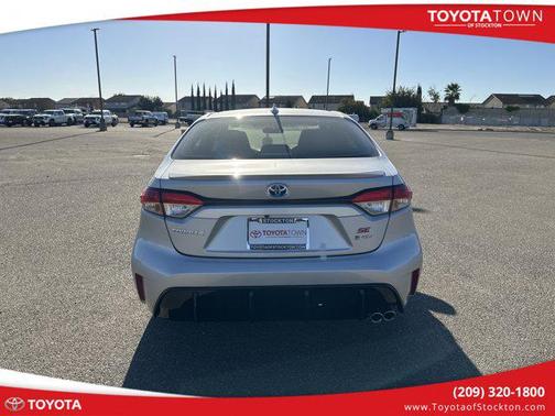 2025 Toyota Corolla Hybrid SE