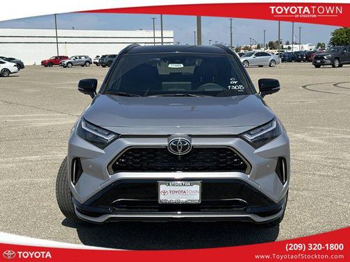2025 Toyota RAV4 Hybrid SE