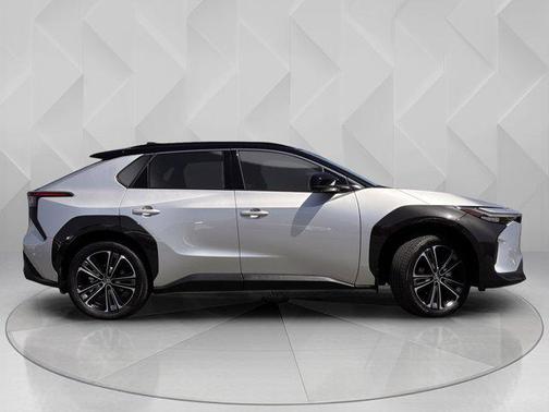 2024 Toyota bZ4X Limited