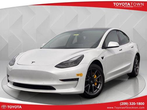 2022 Tesla Model 3 Long Range