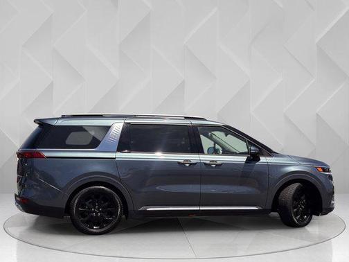 2022 Kia Carnival SX Prestige