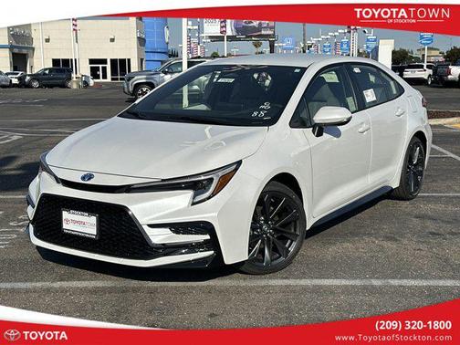 2025 Toyota Corolla Hybrid SE
