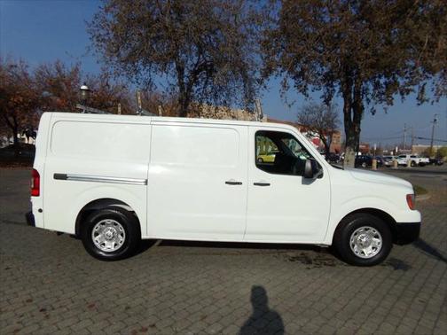 2015 Nissan NV Cargo NV2500 HD SV V6