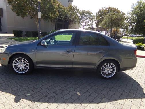 2009 Volkswagen Jetta Wolfsburg Edition