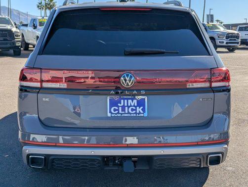2024 Volkswagen Atlas 2.0T SE w/Technology 4MOTION