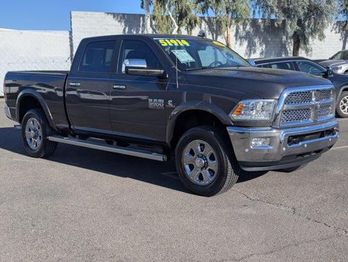 2018 RAM 3500 Laramie Crew Cab 4x4 6'4' Box