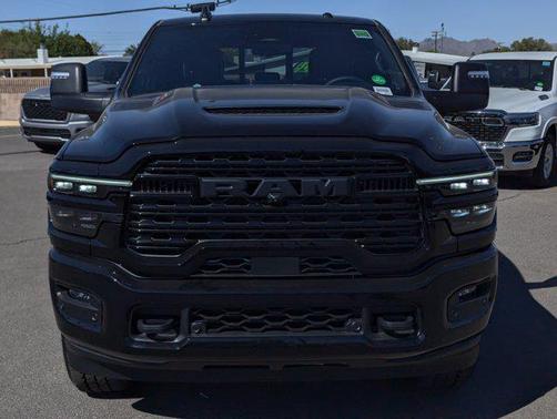 2025 RAM 2500 Limited Crew Cab 4x4 6'4' Box